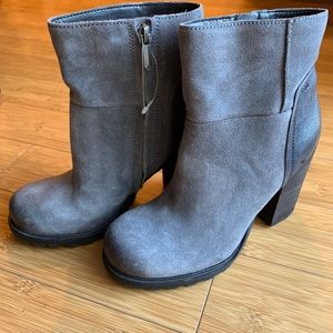 Sam edelmam suede booties